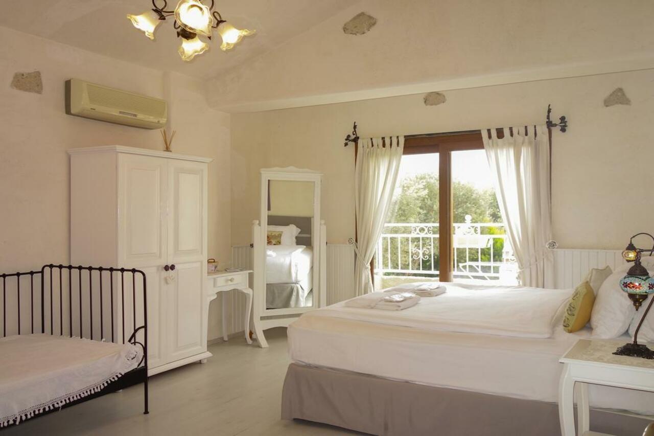 Peri Art Hotel Alacati Exterior photo